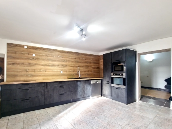 Maison de village en vente à Les Ganges Gontardes de 161m² avec grand terrain et potentiel d’extension
