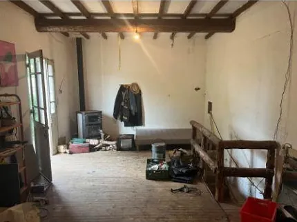 Achat en enchères d'une maison de 49 m² à Sorgues avec terrain et terrasse 