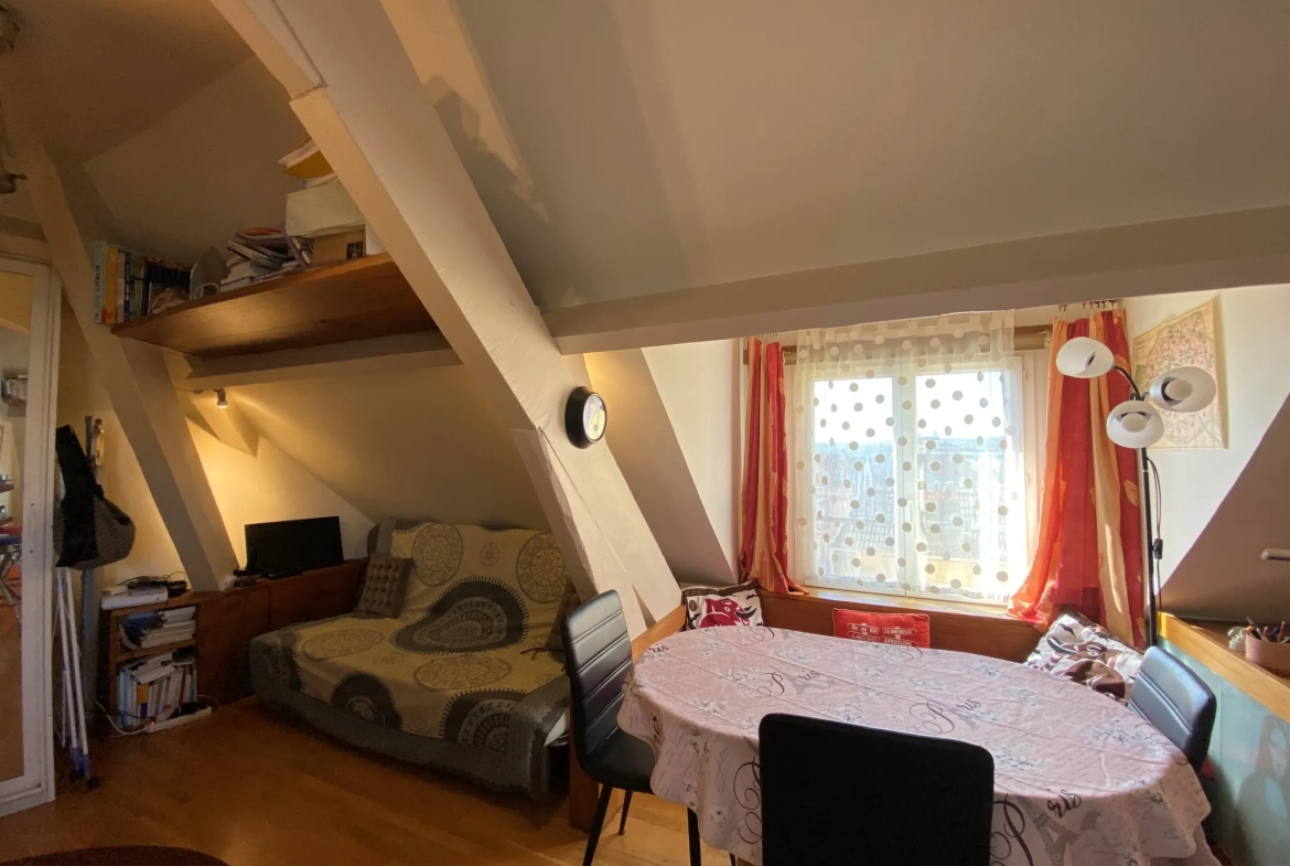 Appartement T2 à Palaiseau avec gare et commerces à proximité 