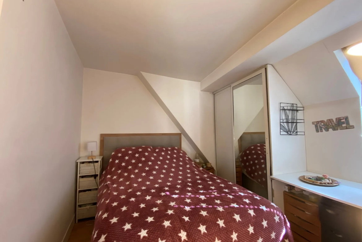 Appartement T2 à Palaiseau avec gare et commerces à proximité 