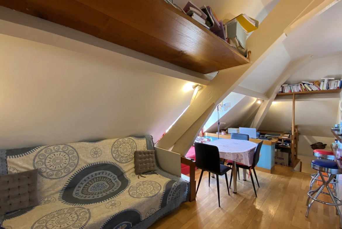 Appartement T2 à Palaiseau avec gare et commerces à proximité 