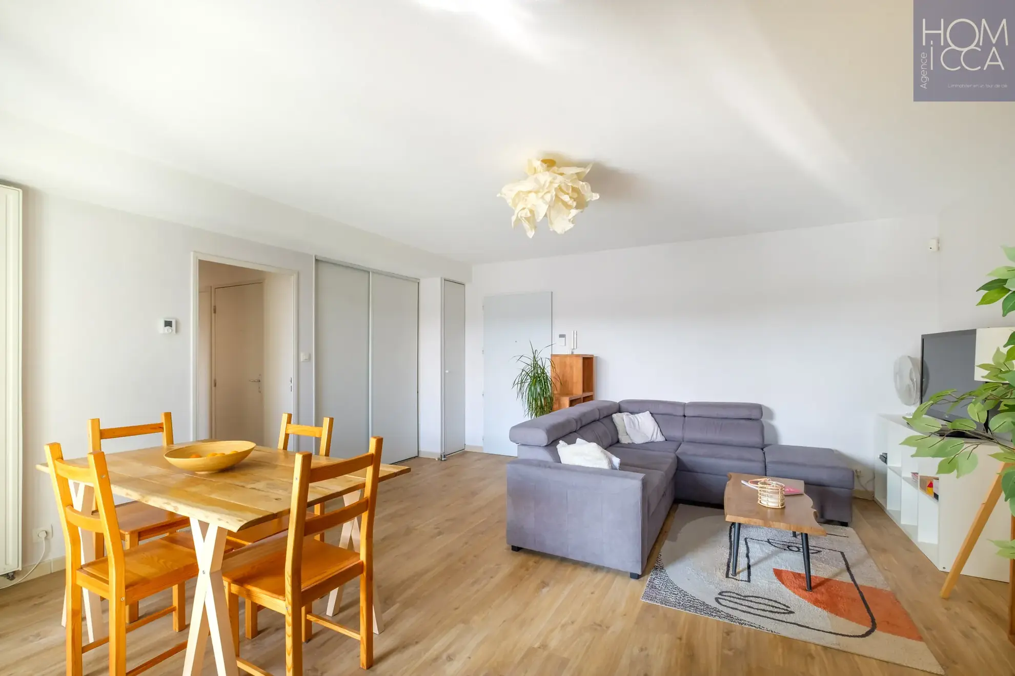 Appartement T3 récent de 60,63 m² avec balcon et parking à Lyon 9e 