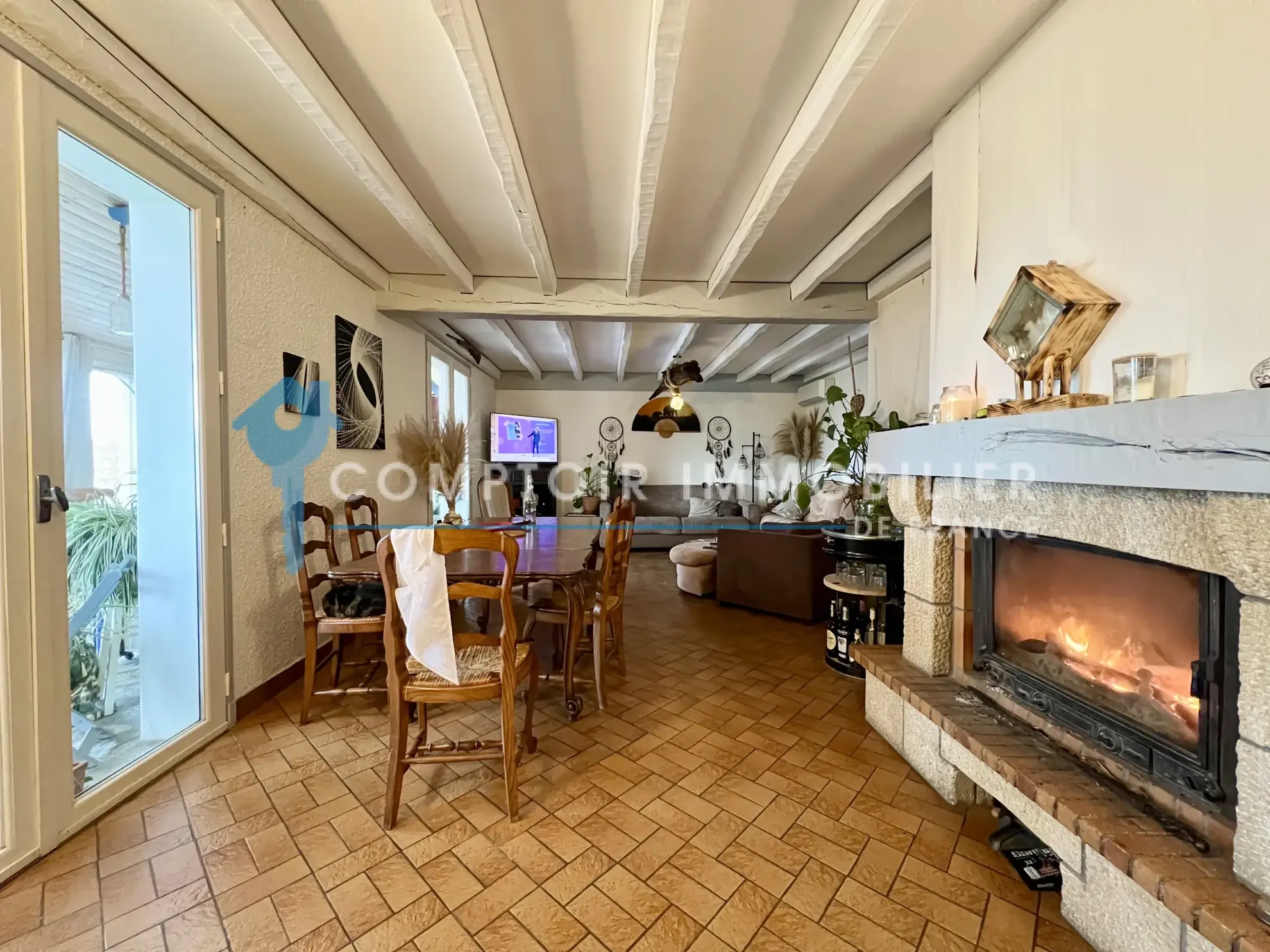 Ensemble immobilier à vendre à Saint-Paul-Cap-de-Joux - Opportunité d'investissement 