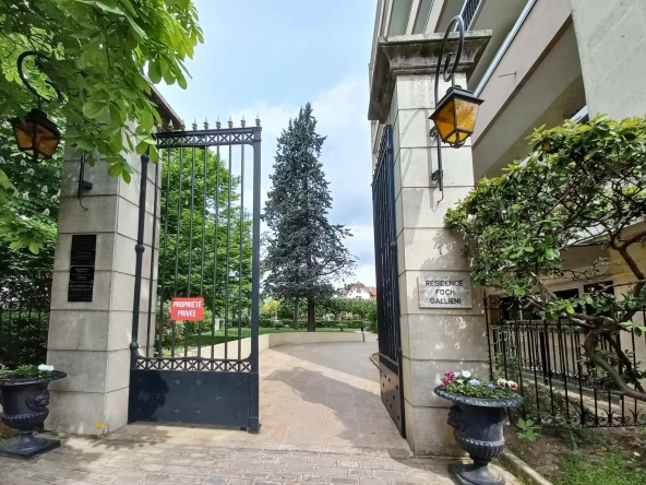 Appartement 2 pièces à vendre à Joinville-le-Pont dans résidence de standing