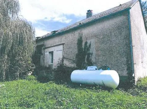 Maison 4 chambres à vendre à Saint-Hilaire-de-Gondilly en vente aux enchères