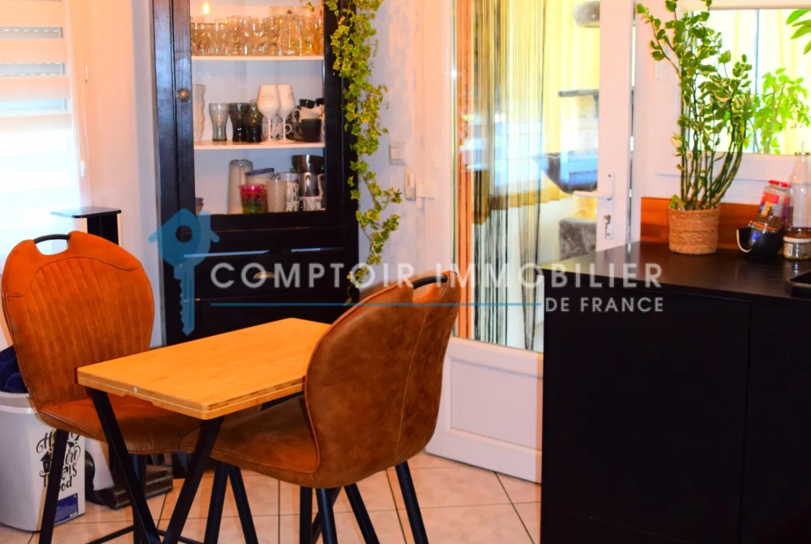 Maison contemporaine à Aubenas avec grand jardin, garage et véranda, 150 m² 