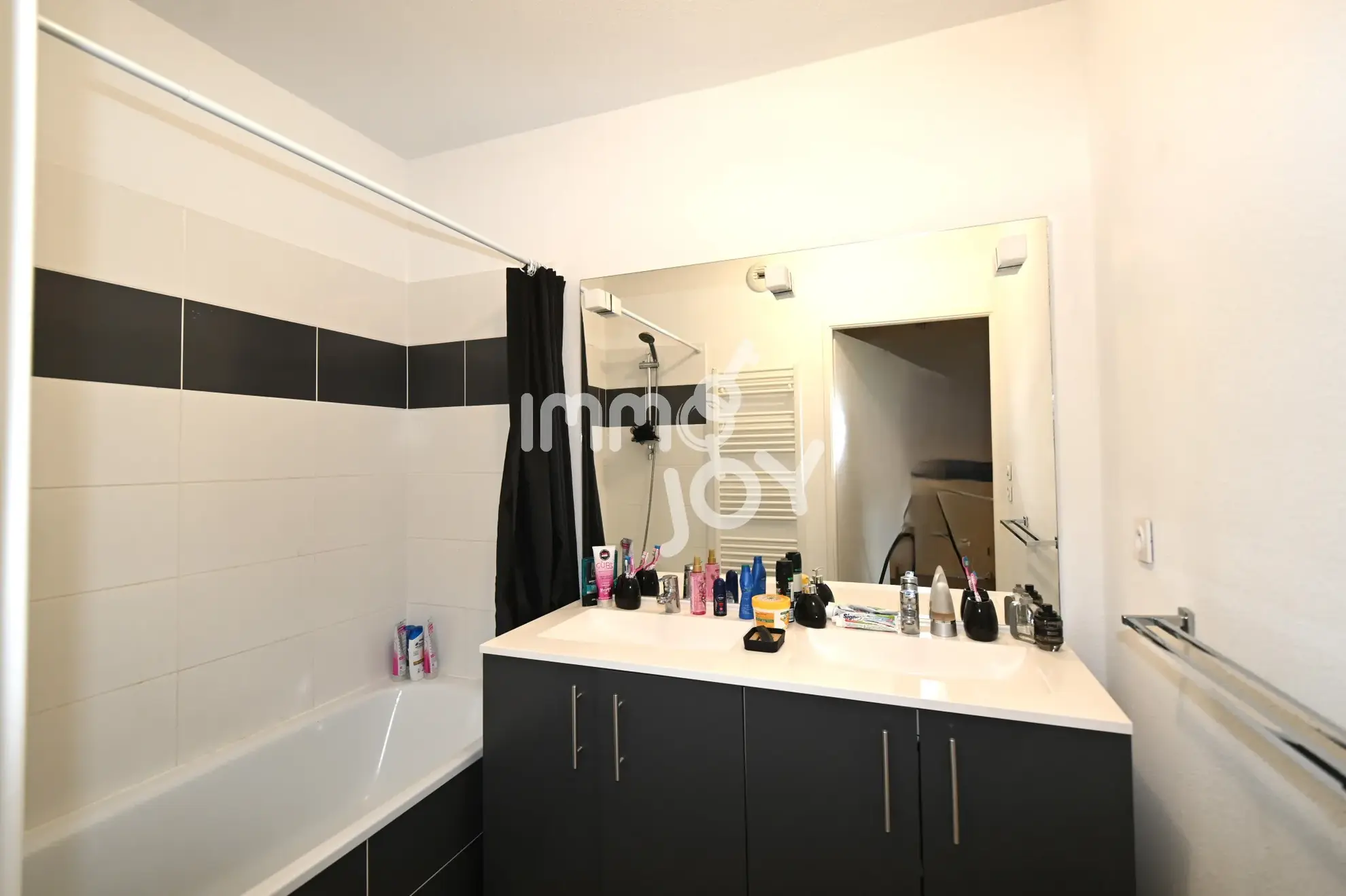 Appartement T3 à vendre avec balcon et parking à Toulouse 