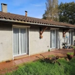 Villa F4 à vendre à Saint-Médard-En-Jalles avec garage et terrain spacieux