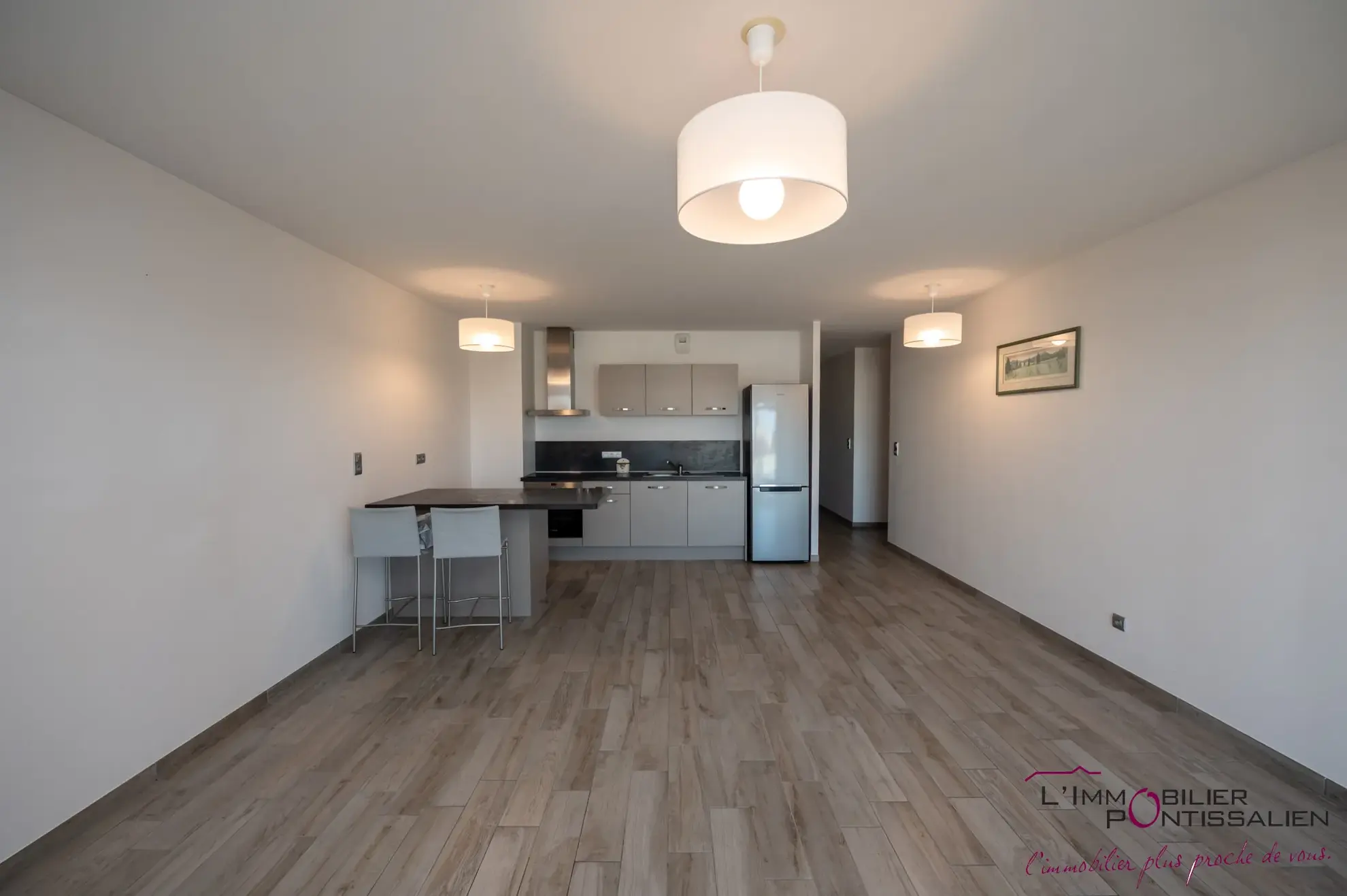 Appartement récent avec terrasse, cave et garage à Pontarlier proche centre-ville 