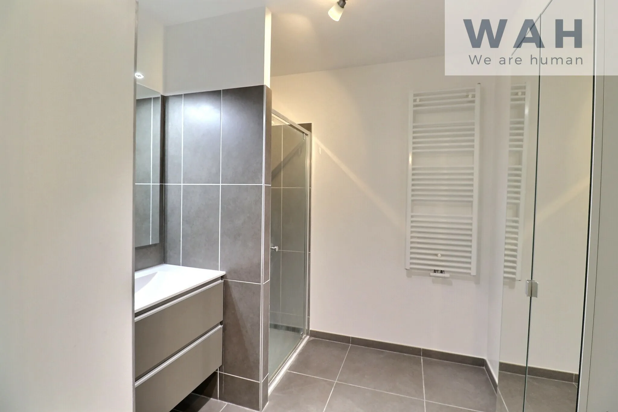Vente d'un appartement 2 pièces à Montpellier proximité commerces et tramway 