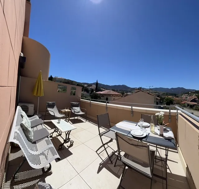 Appartement T1 rénové avec terrasse à Banyuls-sur-Mer - Vue exceptionnelle 