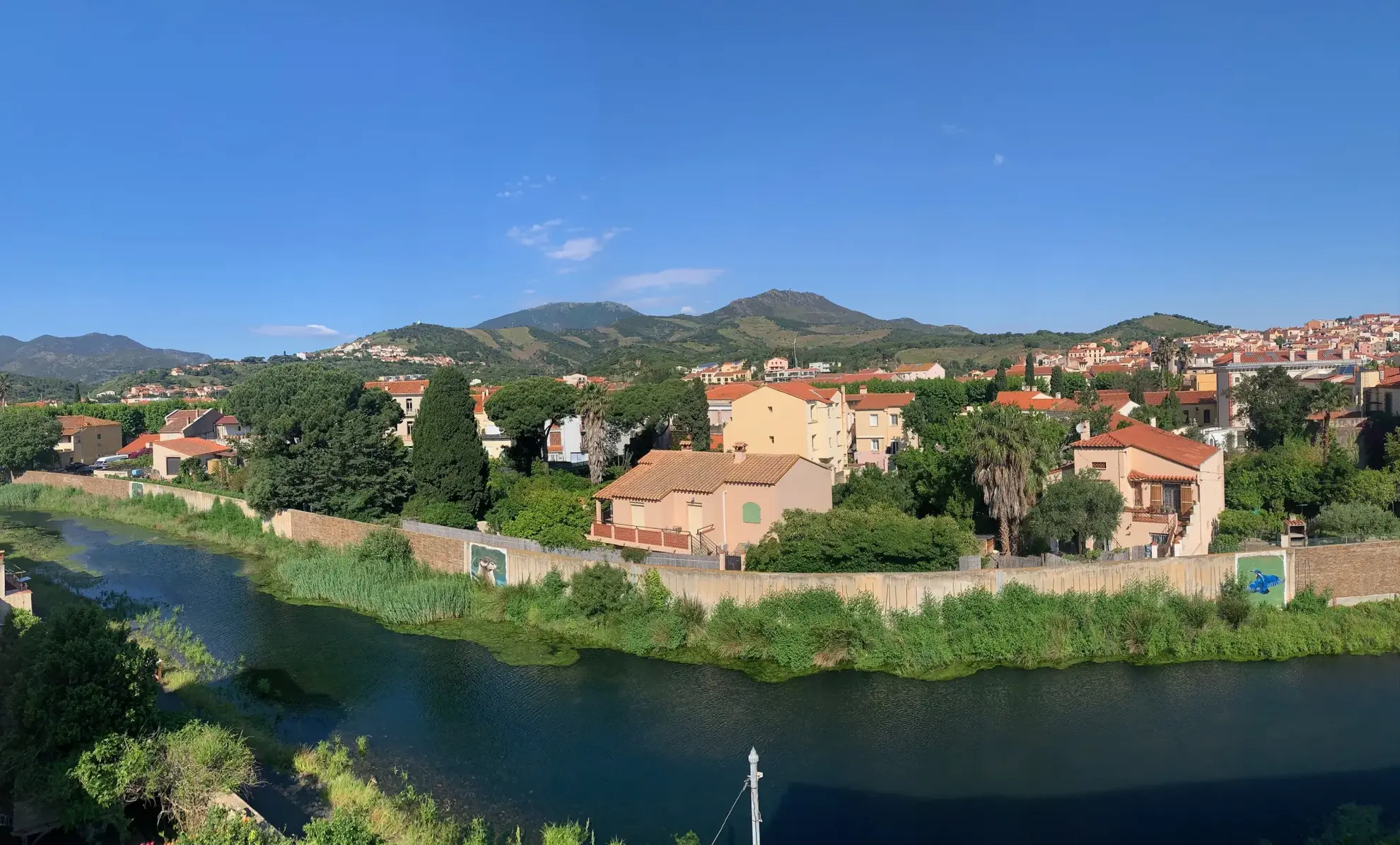 Appartement T1 rénové avec terrasse à Banyuls-sur-Mer - Vue exceptionnelle 