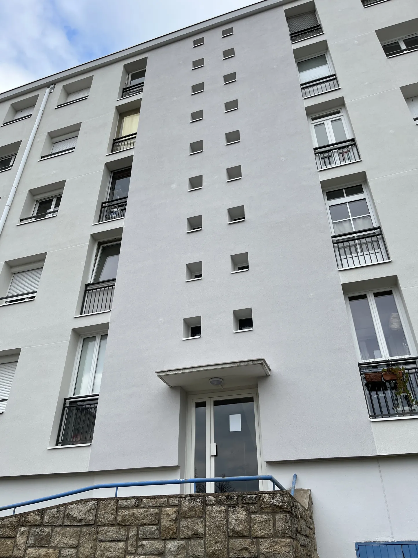 Appartement 3 pièces à Nantes proche du Parc de Procé avec balcon et stationnement 