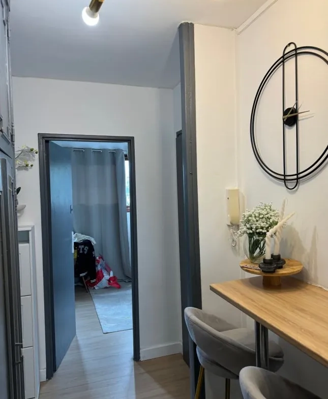 Appartement T5 à vendre à Carrières-Sur-Seine - Opportunité d'achat aux enchères 