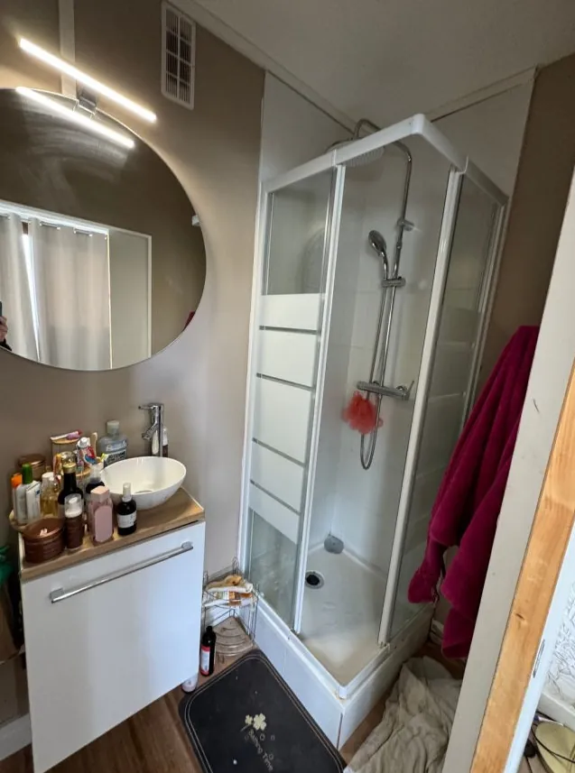 Appartement T5 à vendre à Carrières-Sur-Seine - Opportunité d'achat aux enchères 