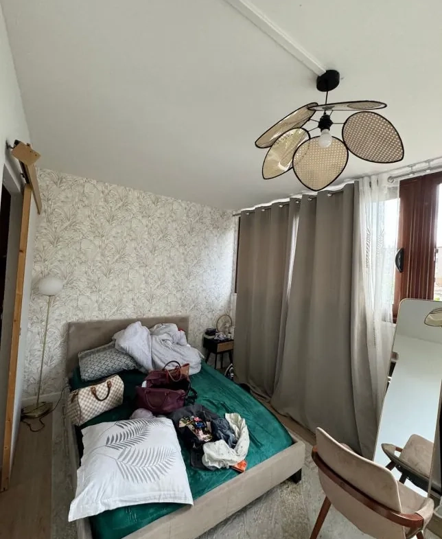Appartement T5 à vendre à Carrières-Sur-Seine - Opportunité d'achat aux enchères 