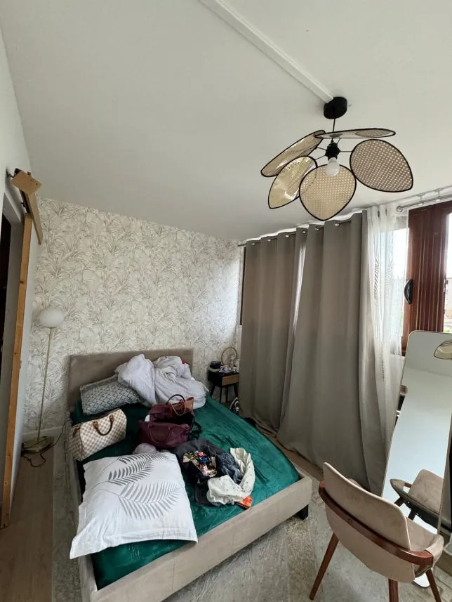 Appartement T5 à vendre à Carrières-Sur-Seine - Opportunité d'achat aux enchères 