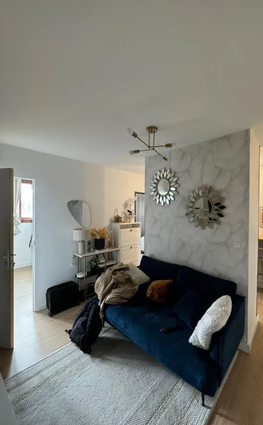 Appartement T5 à vendre à Carrières-Sur-Seine - Opportunité d'achat aux enchères 