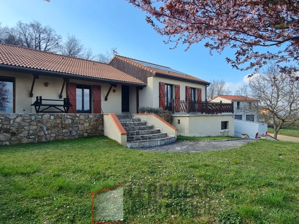 Maison 170 m² avec piscine et grand terrain à Brioude