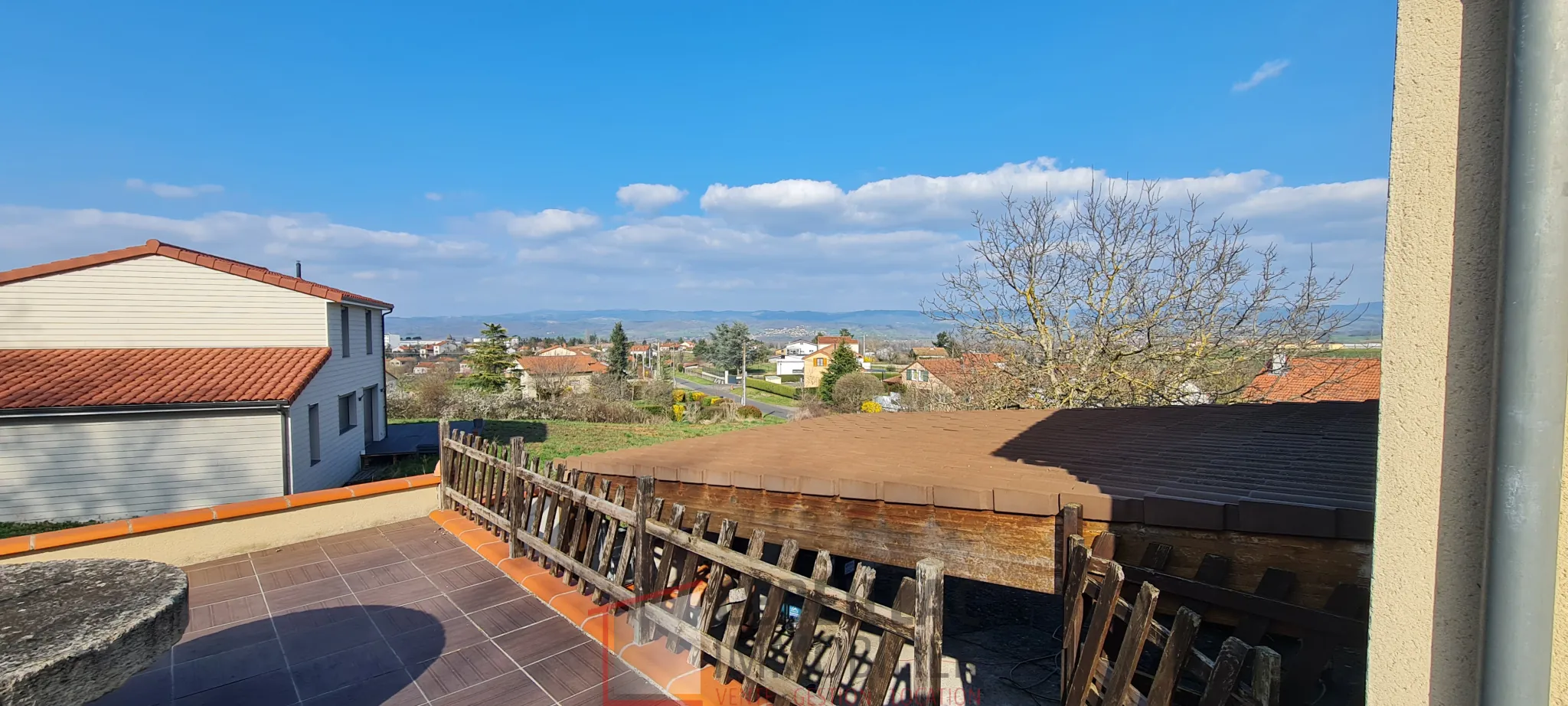 Maison 170 m² avec piscine et grand terrain à Brioude 