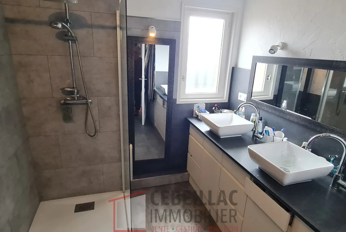 Maison 170 m² avec piscine et grand terrain à Brioude 