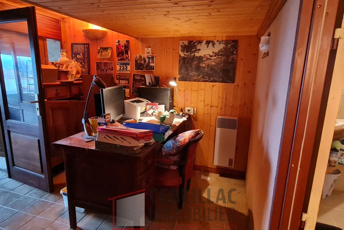 Maison 170 m² avec piscine et grand terrain à Brioude 