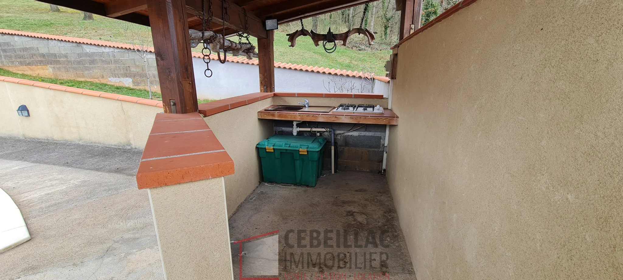 Maison 170 m² avec piscine et grand terrain à Brioude 