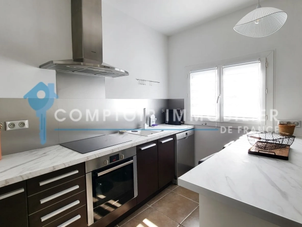 Maison de ville rénovée à Nîmes dans le quartier Jean Jaurès – 3 pièces, terrasse
