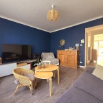 Maison rénovée de 95 m² avec jardin, garages et stationnements à Ronchin