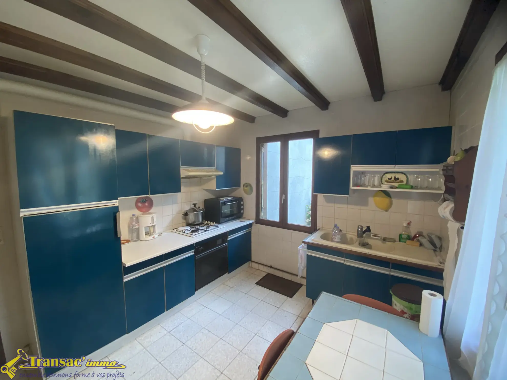 Maison de plain-pied à Saint-Dier-D'Auvergne avec jardin et garage 