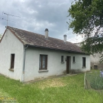 Maison de plain-pied à Saint-Dier-D'Auvergne avec jardin et garage