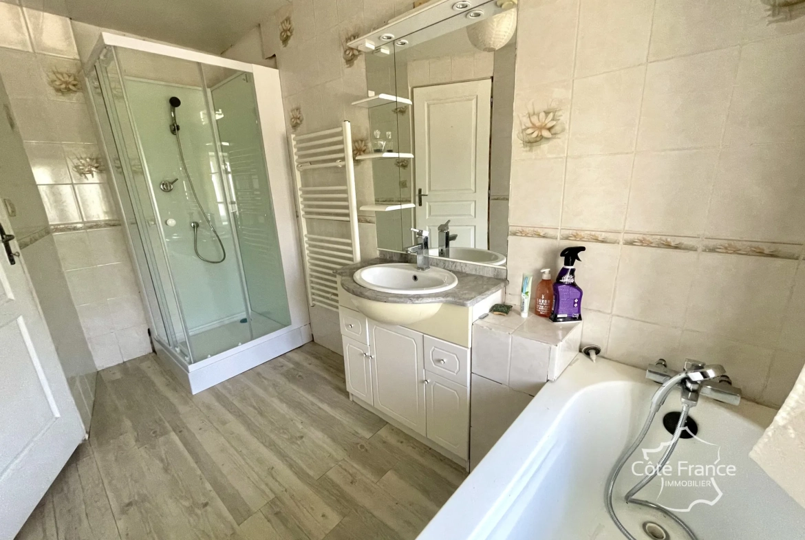 Charmante longère de 113 m² avec jardin et atelier à Courson-les-Carrières 