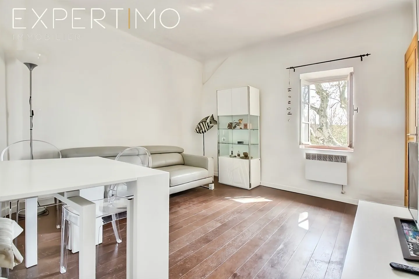 Appartement de charme au Tholonet près d'Aix-en-Provence avec vue imprenable 