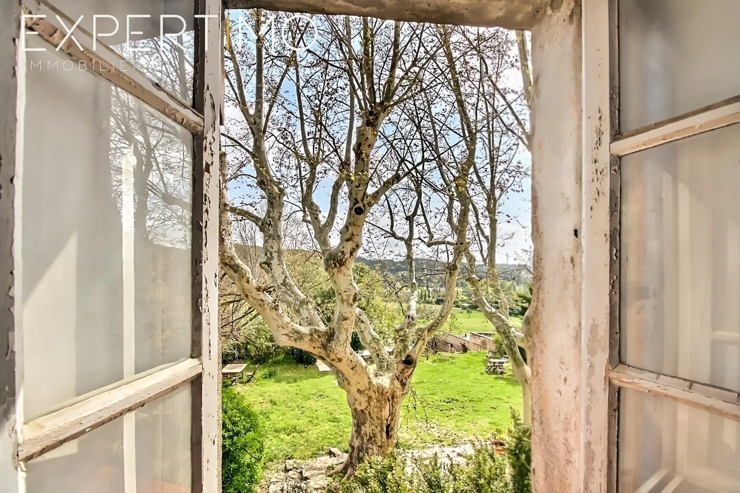 Appartement de charme au Tholonet près d'Aix-en-Provence avec vue imprenable 
