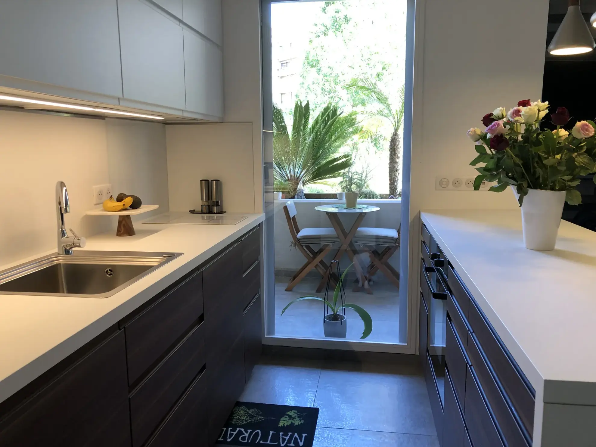 Appartement T3 avec terrasse et vue mer à Cannes, proche plage 