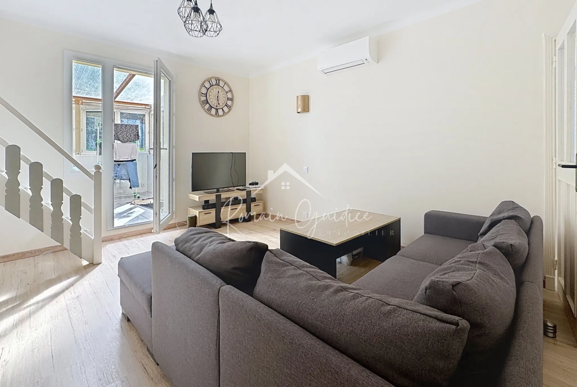 Maison familiale T5 de 102 m² à Millau, proche centre-ville 