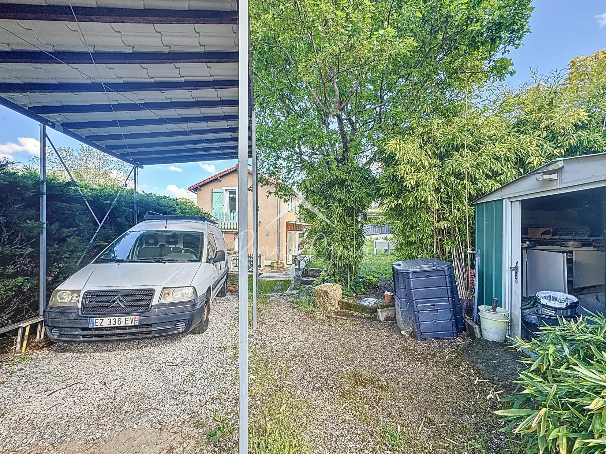 Maison familiale T5 de 102 m² à Millau, proche centre-ville 