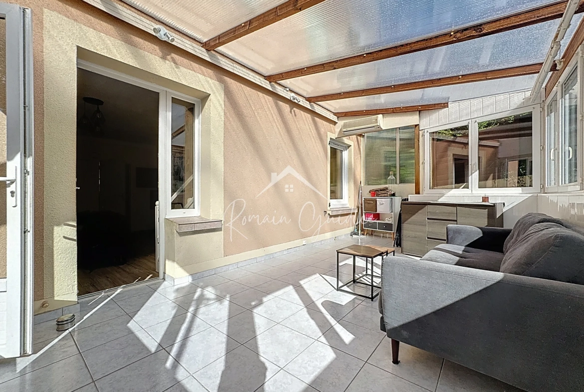 Maison familiale T5 de 102 m² à Millau, proche centre-ville 