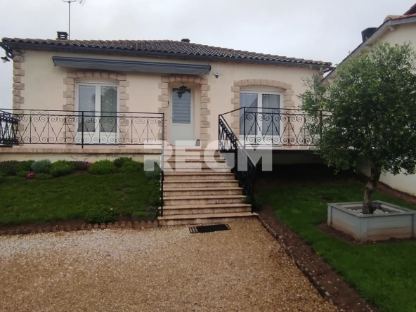 Maison 120 m² avec 4 chambres, terrasse et parking à Chasseneuil-sur-Bonnieure