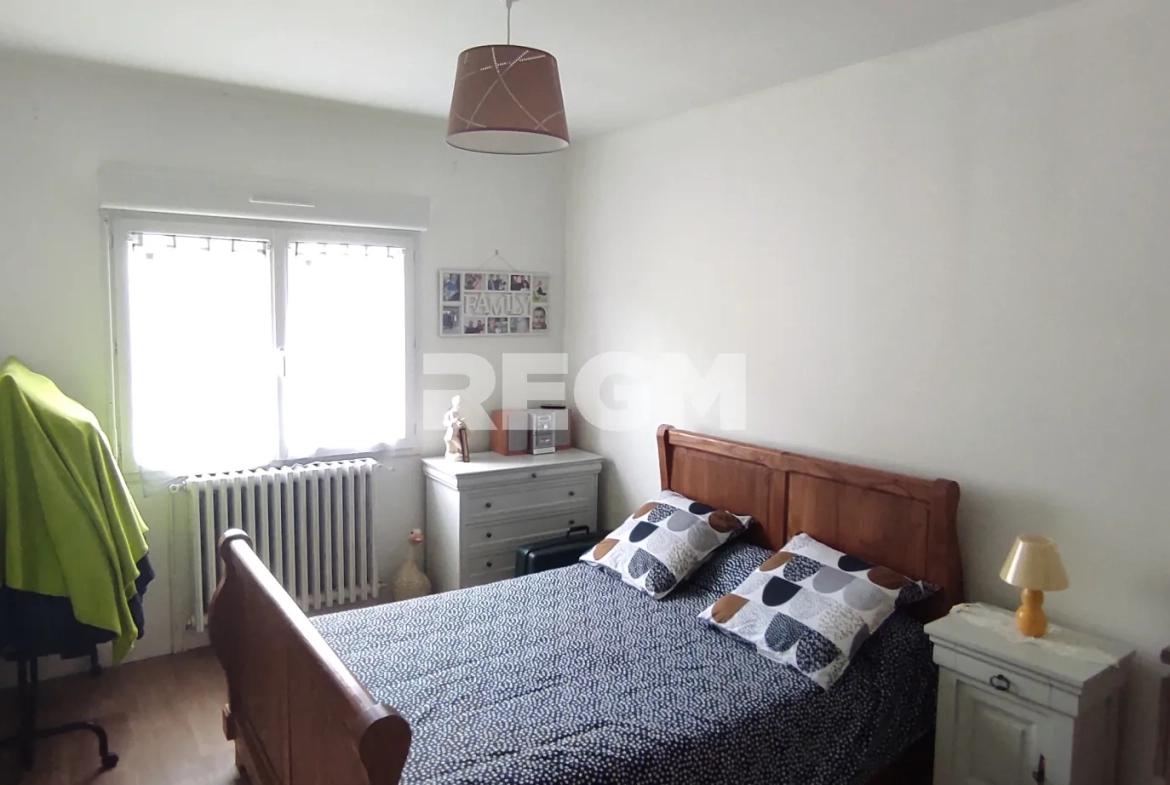 Maison 120 m² avec 4 chambres, terrasse et parking à Chasseneuil-sur-Bonnieure 