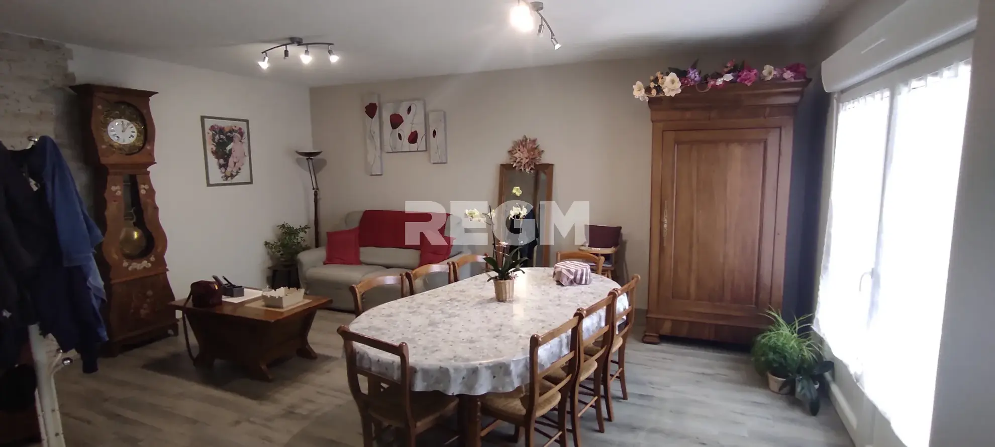 Maison 120 m² avec 4 chambres, terrasse et parking à Chasseneuil-sur-Bonnieure 