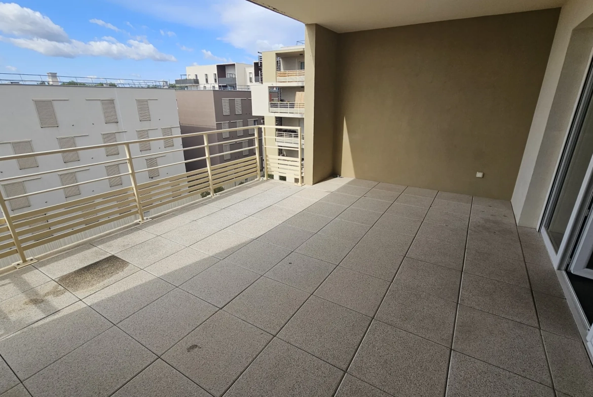 Appartement 2 chambres avec terrasse à Juvignac en vente 