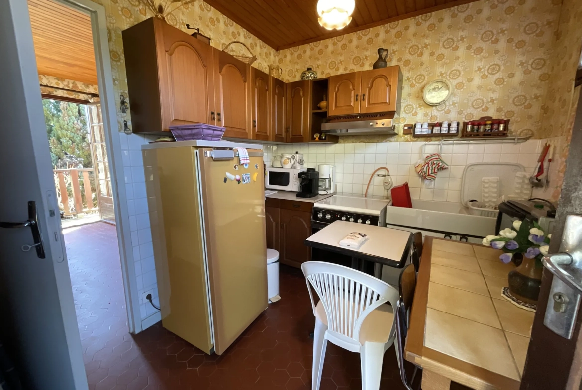 Maison 3 pièces à vendre à Porte-Des-Bonnevaux avec jardin et vue sur les montagnes 