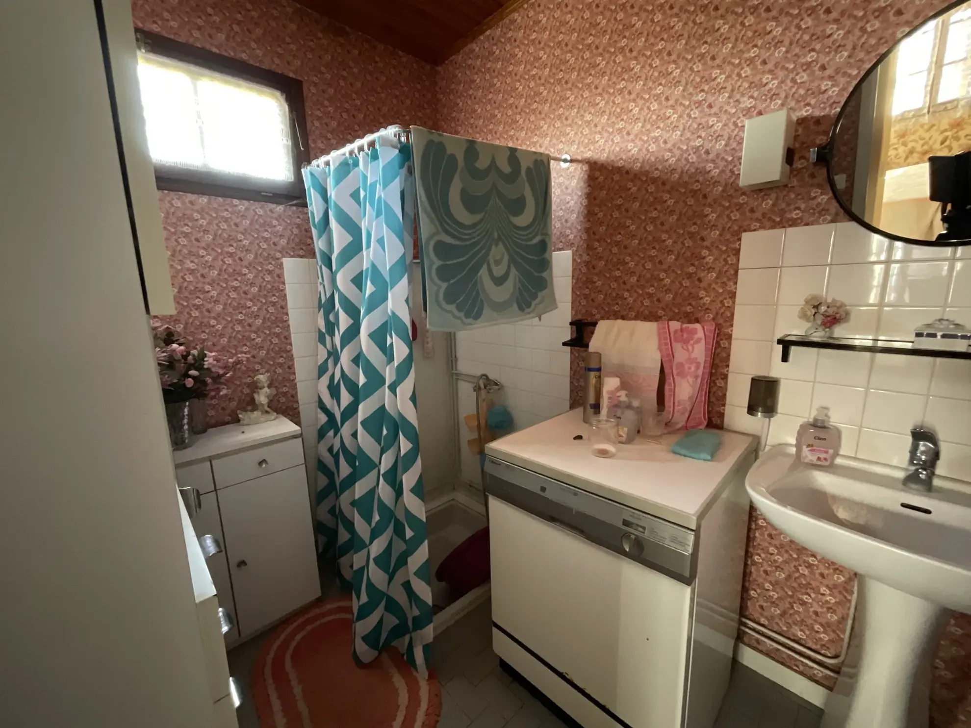 Maison 3 pièces à vendre à Porte-Des-Bonnevaux avec jardin et vue sur les montagnes 