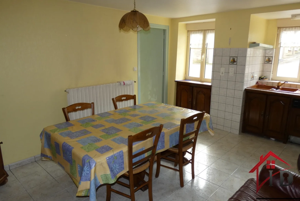 Maison de 97 m² à La-Rohe-Morey avec dépendances, calme et authentique 