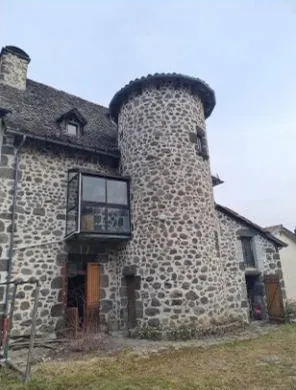 Maison T4 à Saint-Simon en vente aux enchères à partir de 24 000 €