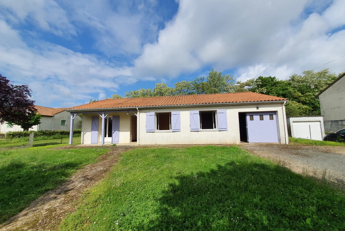 Maison de plain-pied avec 3 chambres et jardin à Lavausseau 