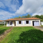 Maison de plain-pied avec 3 chambres et jardin à Lavausseau
