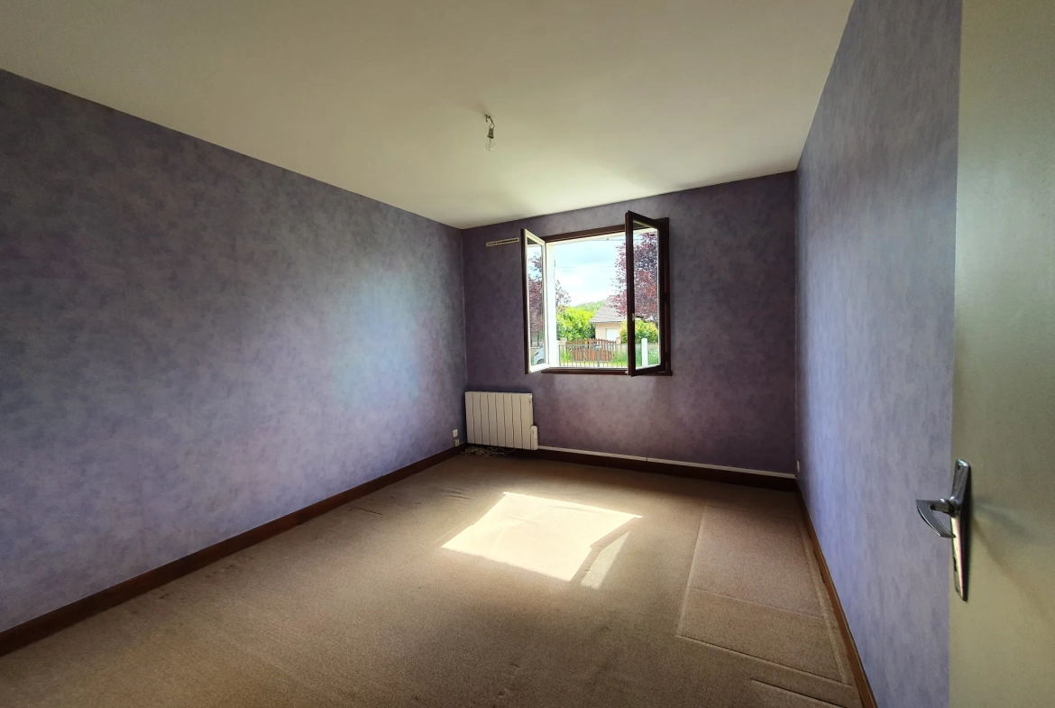 Maison de plain-pied avec 3 chambres et jardin à Lavausseau 