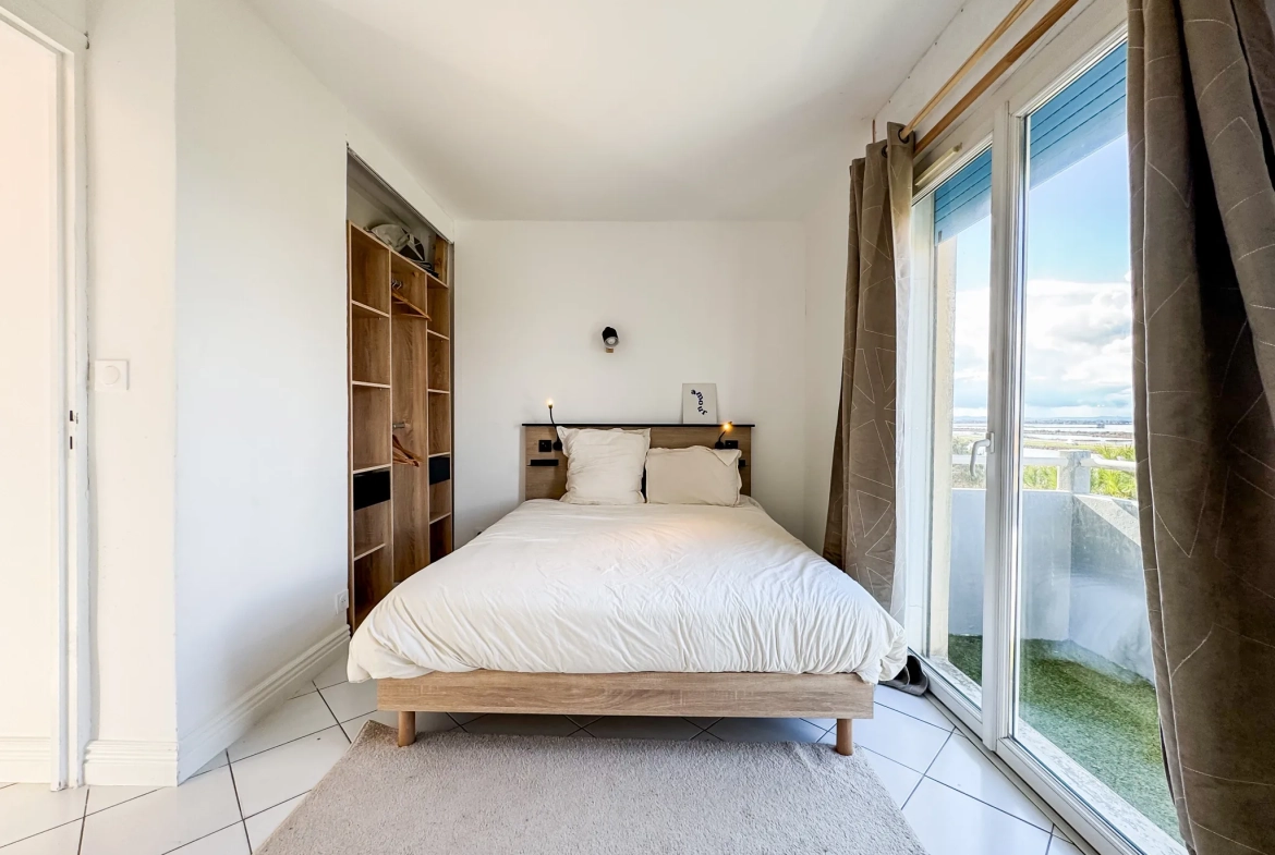 Appartement traversant avec double terrasse vue mer à Carnon Plage 34m² 